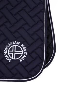 Horze Oslo Dressurschabracke 22 Horze Oslo Dressurschabracke -Pferdebedarf Angebote 17415 vdb 02