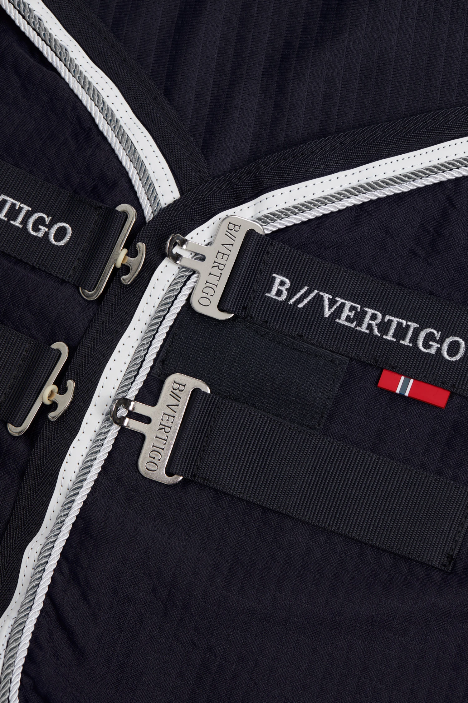 B Vertigo Cameron Funktionsdecke 2 B Vertigo Cameron Funktionsdecke – Bild 2