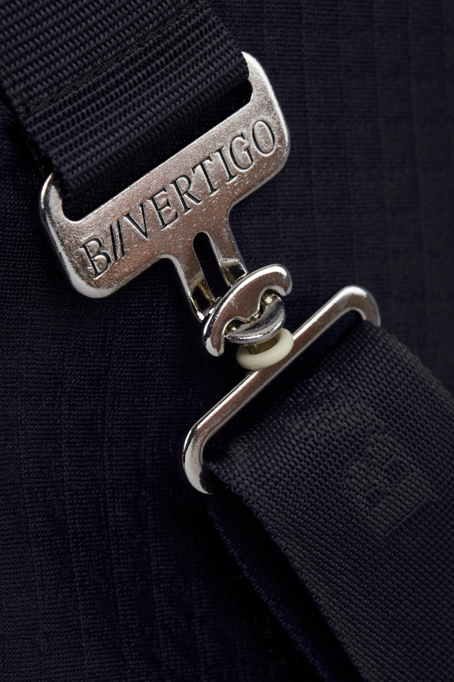 B Vertigo Cameron Funktionsdecke 4 B Vertigo Cameron Funktionsdecke – Bild 4