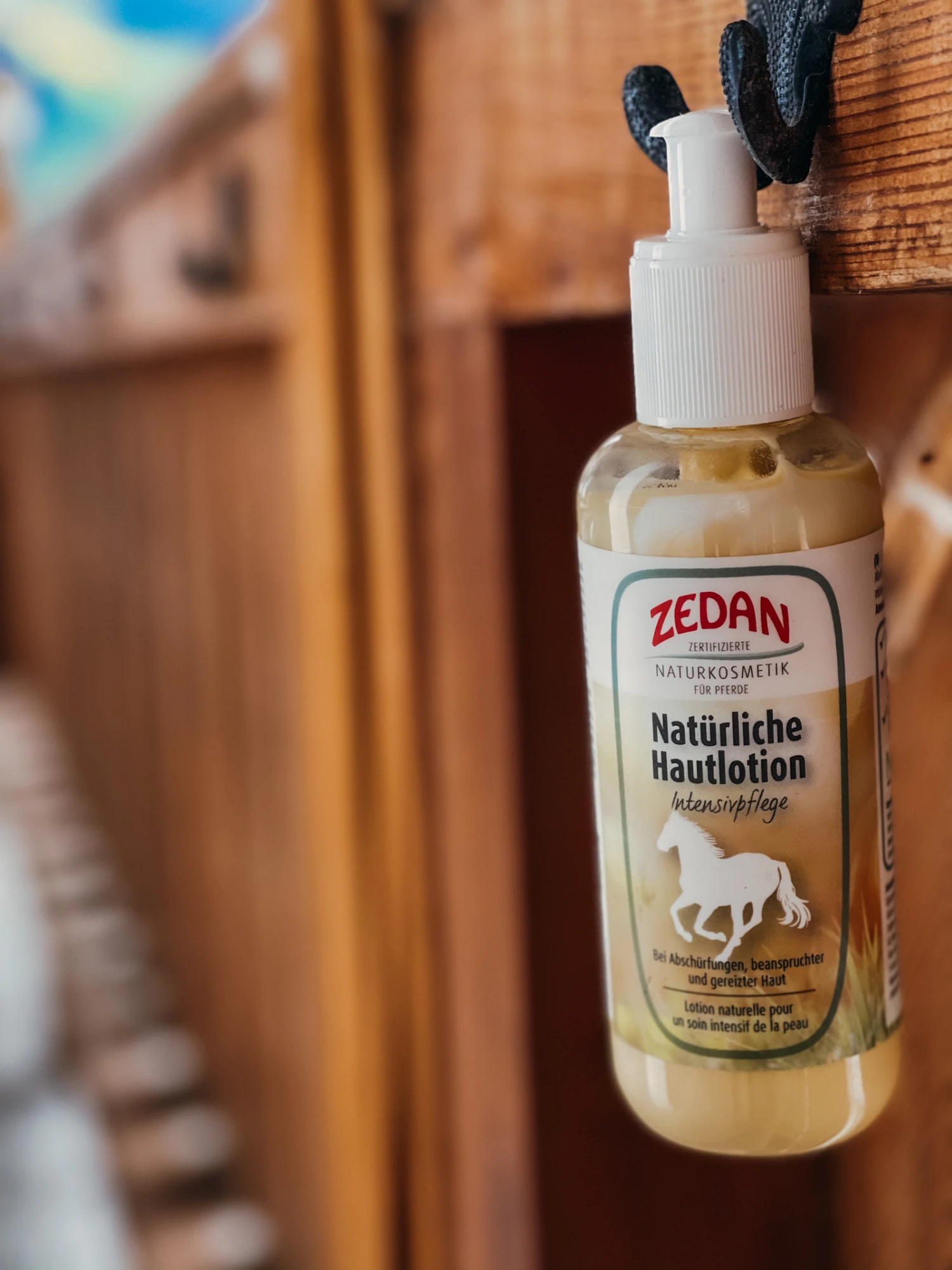Zedan Natürliche Hautlotion Intensivpflege, Haut, 250ml 3 Zedan Natürliche Hautlotion Intensivpflege, Haut, 250ml – Bild 3