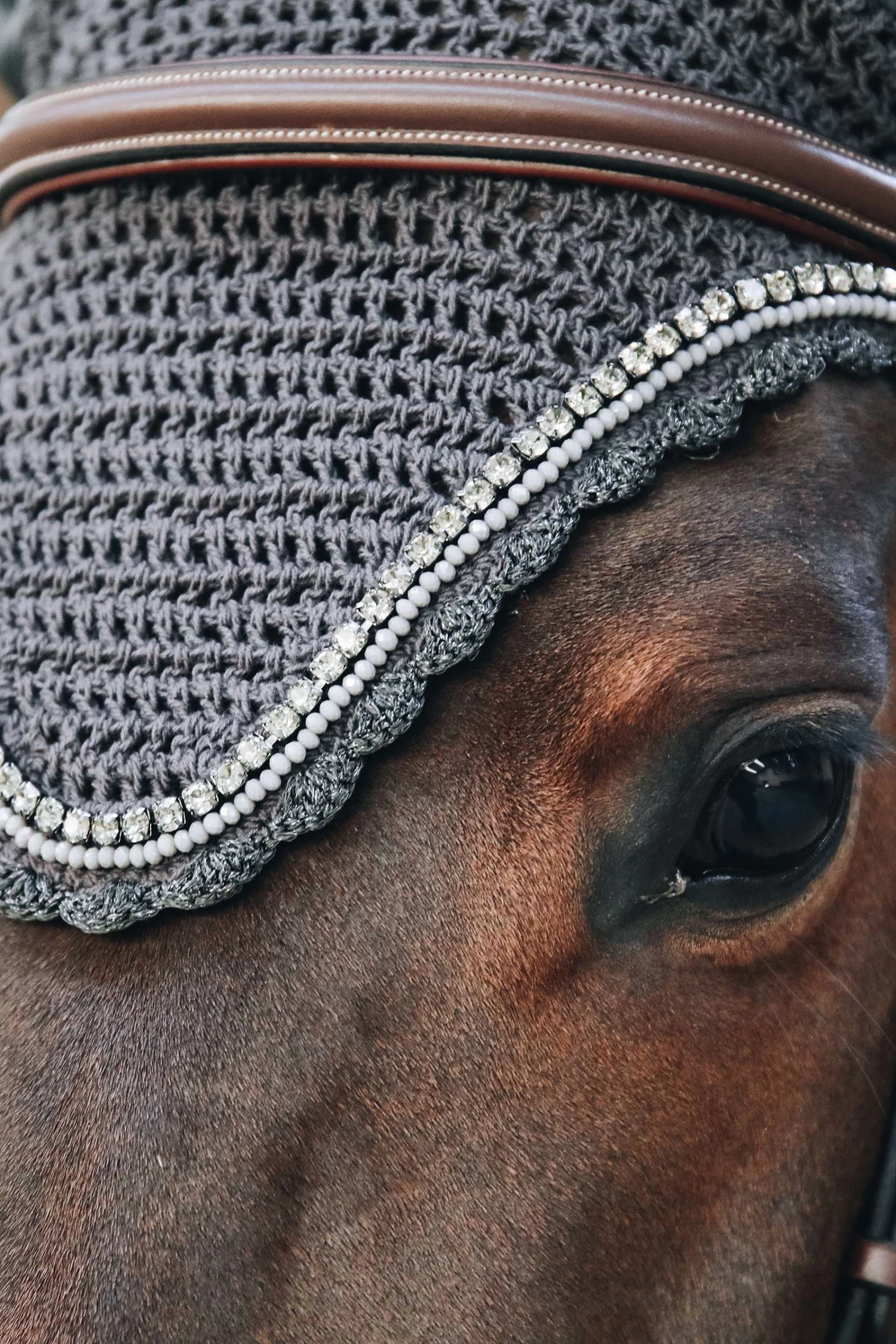 Kentucky Horsewear Stone & Pearl Fliegenmütze Lang 7 Kentucky Horsewear Stone & Pearl Fliegenmütze Lang – Bild 7