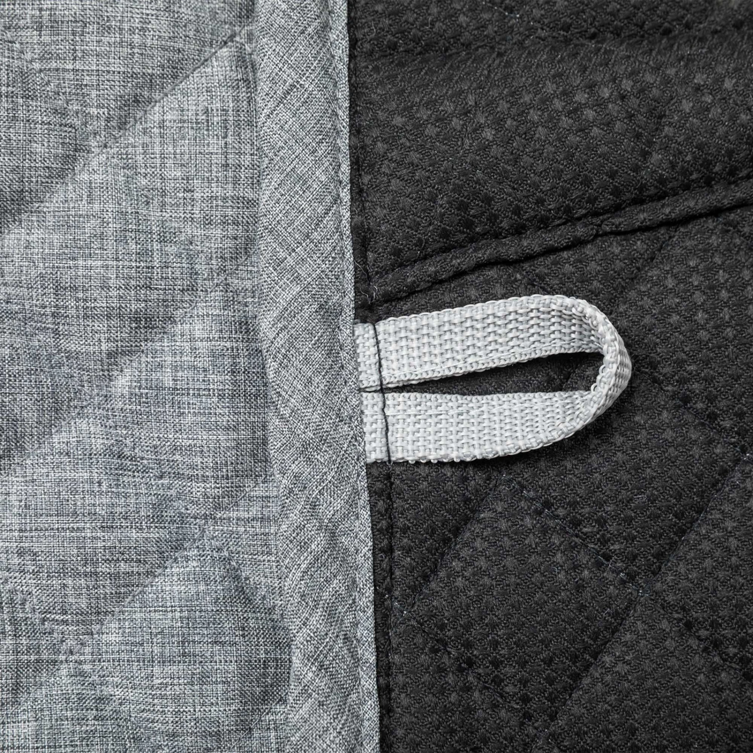 Back On Track Haze Kollektion Gesteppte Stalldecke, 200g (125-135cm) 20 Back On Track Haze Kollektion Gesteppte Stalldecke, 200g (125-135cm) – Bild 20