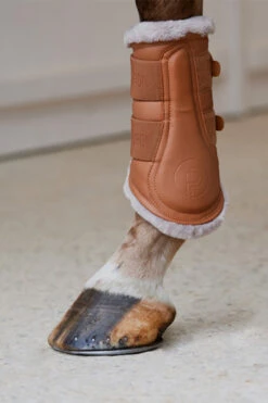 Eskadron Platinum 23 Faux Leather Faux Fur Gamaschen -Pferdebedarf Angebote 345454 CLBR 02